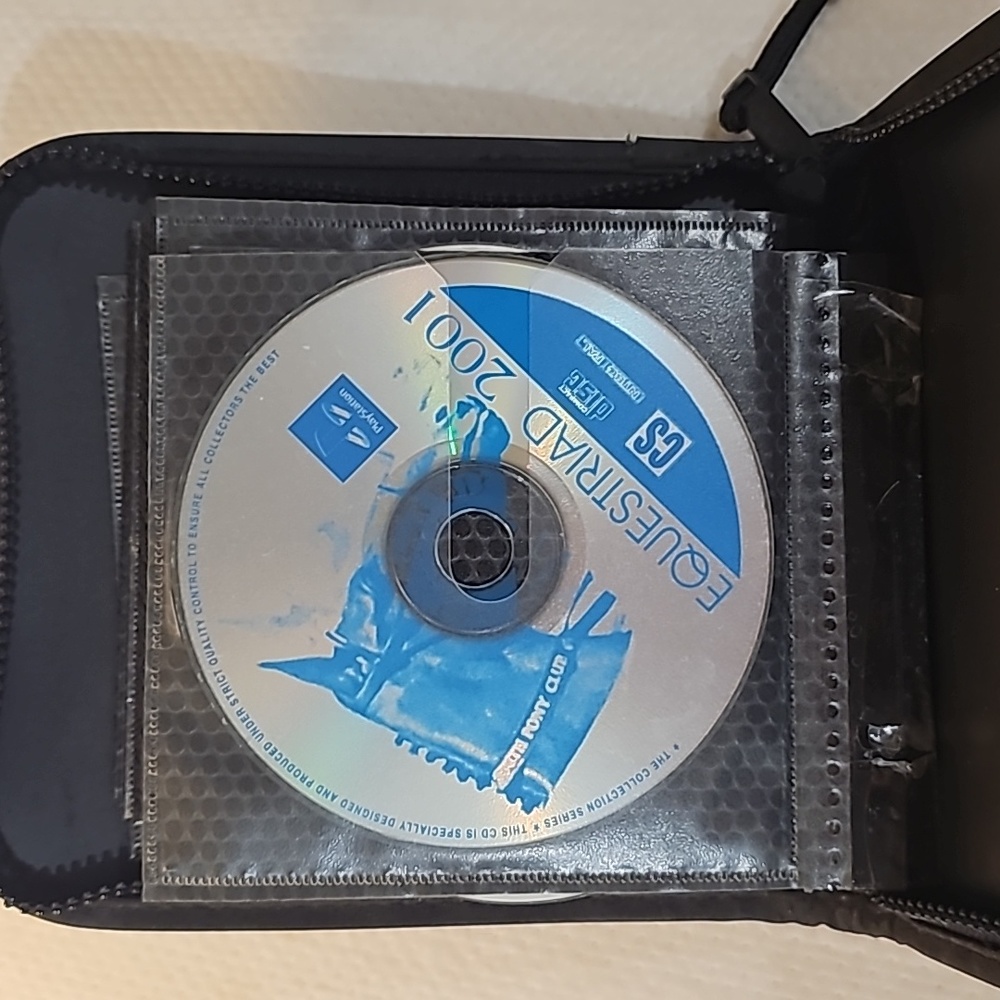 33 CD 💿  STORY - Picture 7 of 11